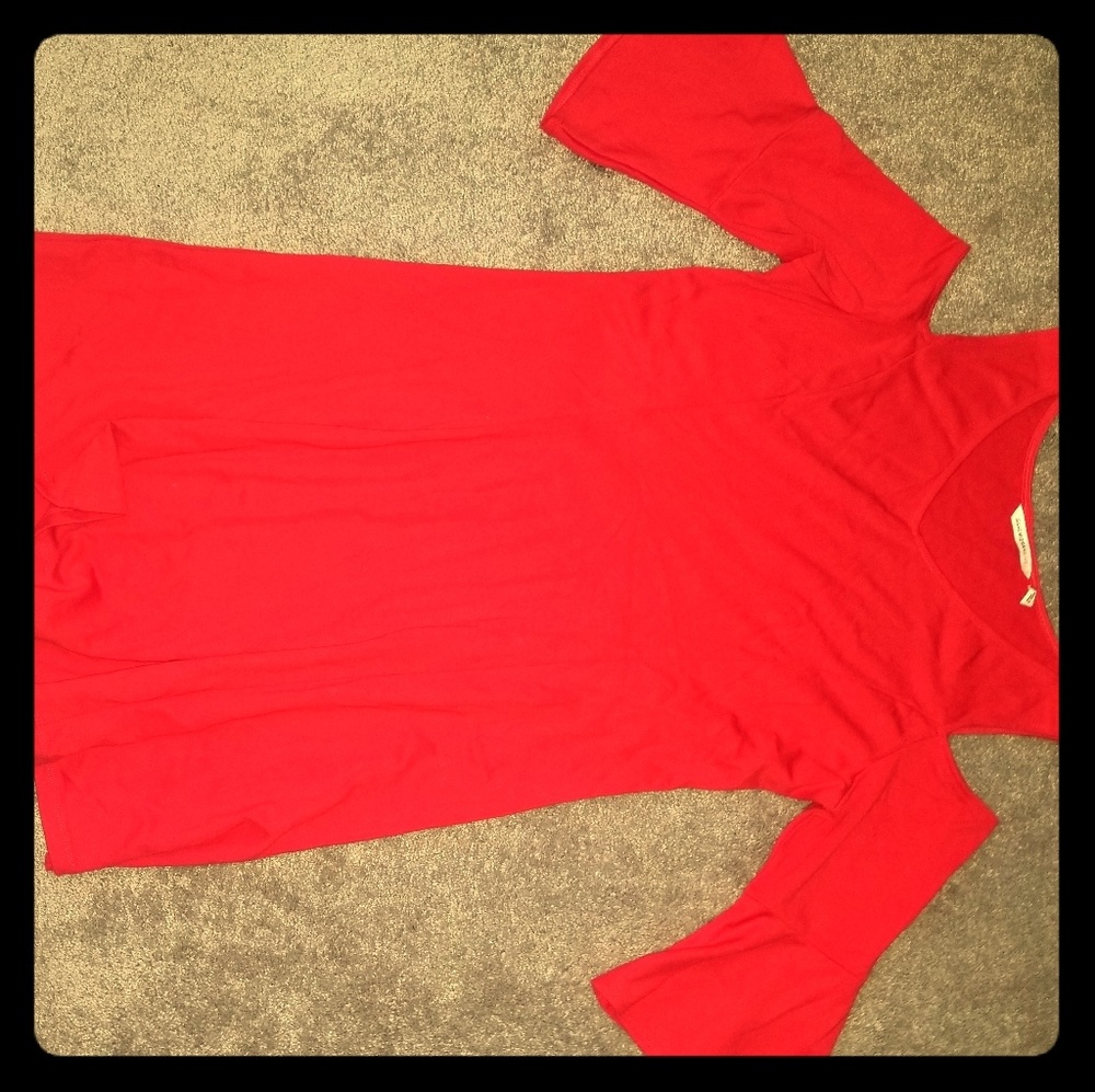 Red cold-shoulder holiday dress